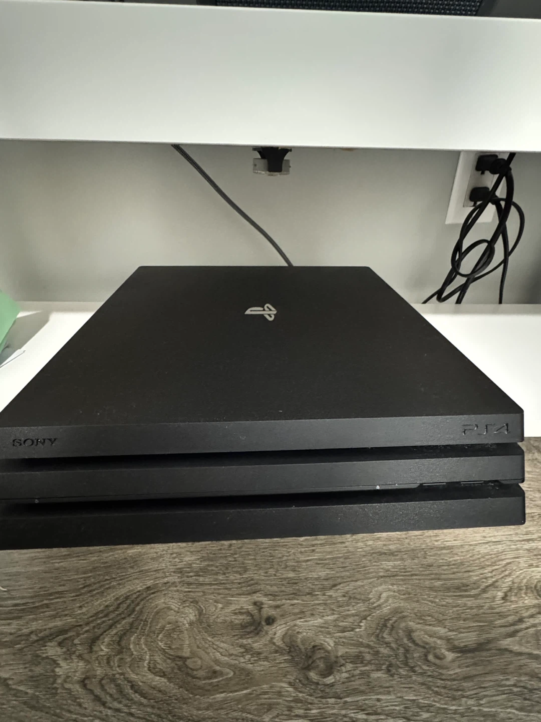 Sony PlayStation 4 Pro 1TB Console - photo 3