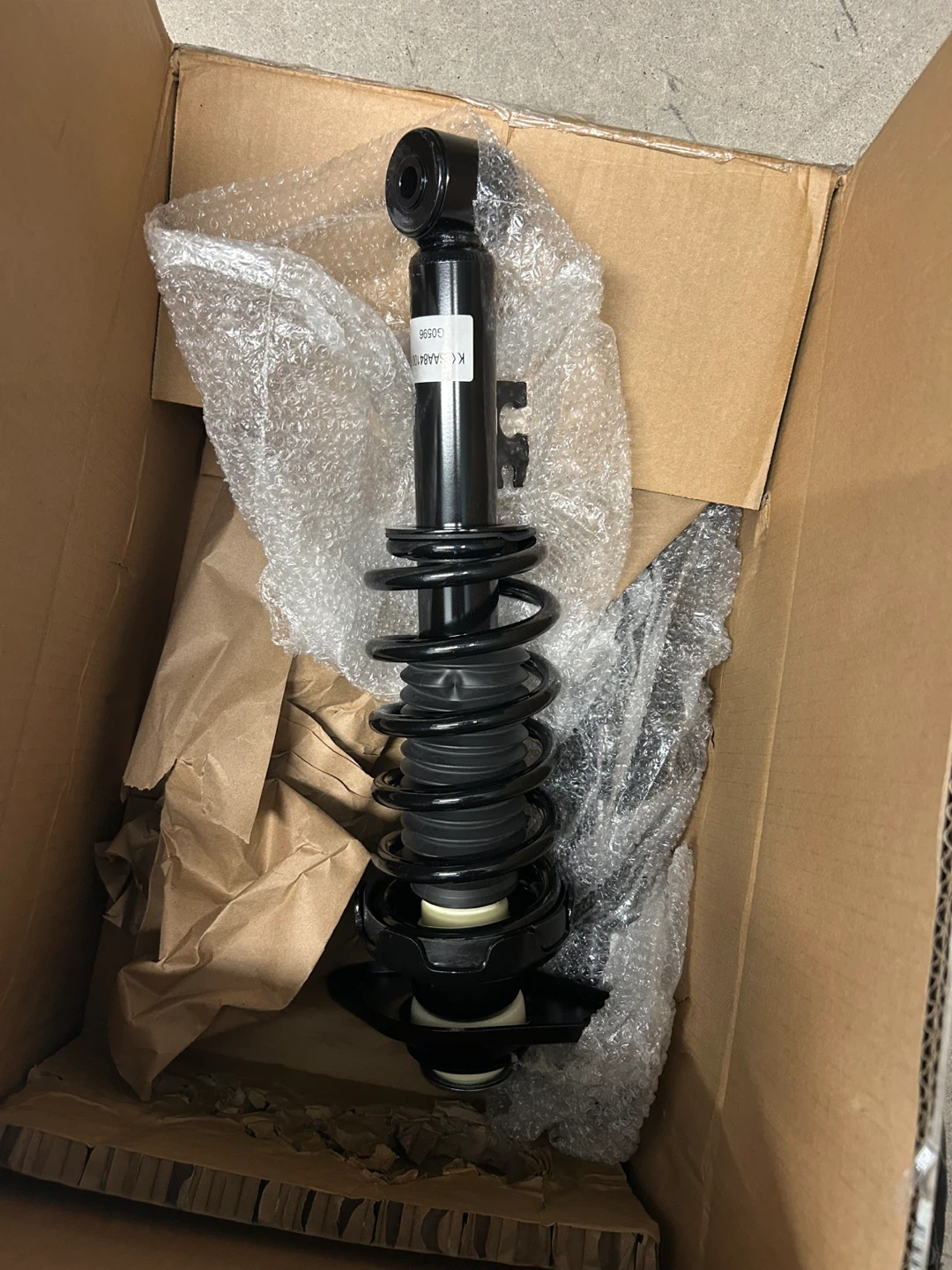 Pair of Struts/Shocks - photo 2