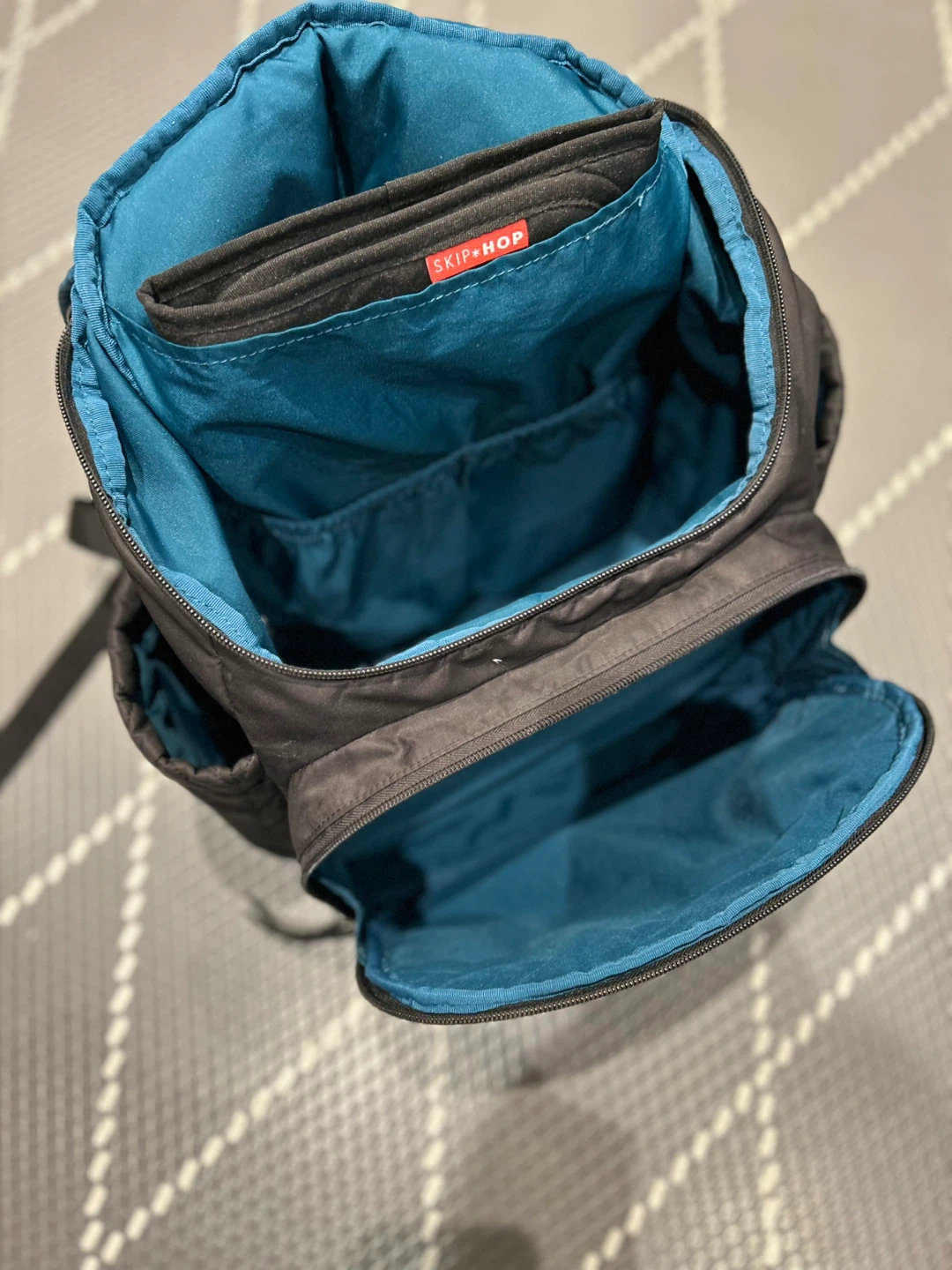 Skip Hop Forma Diaper Backpack - Black - photo 2