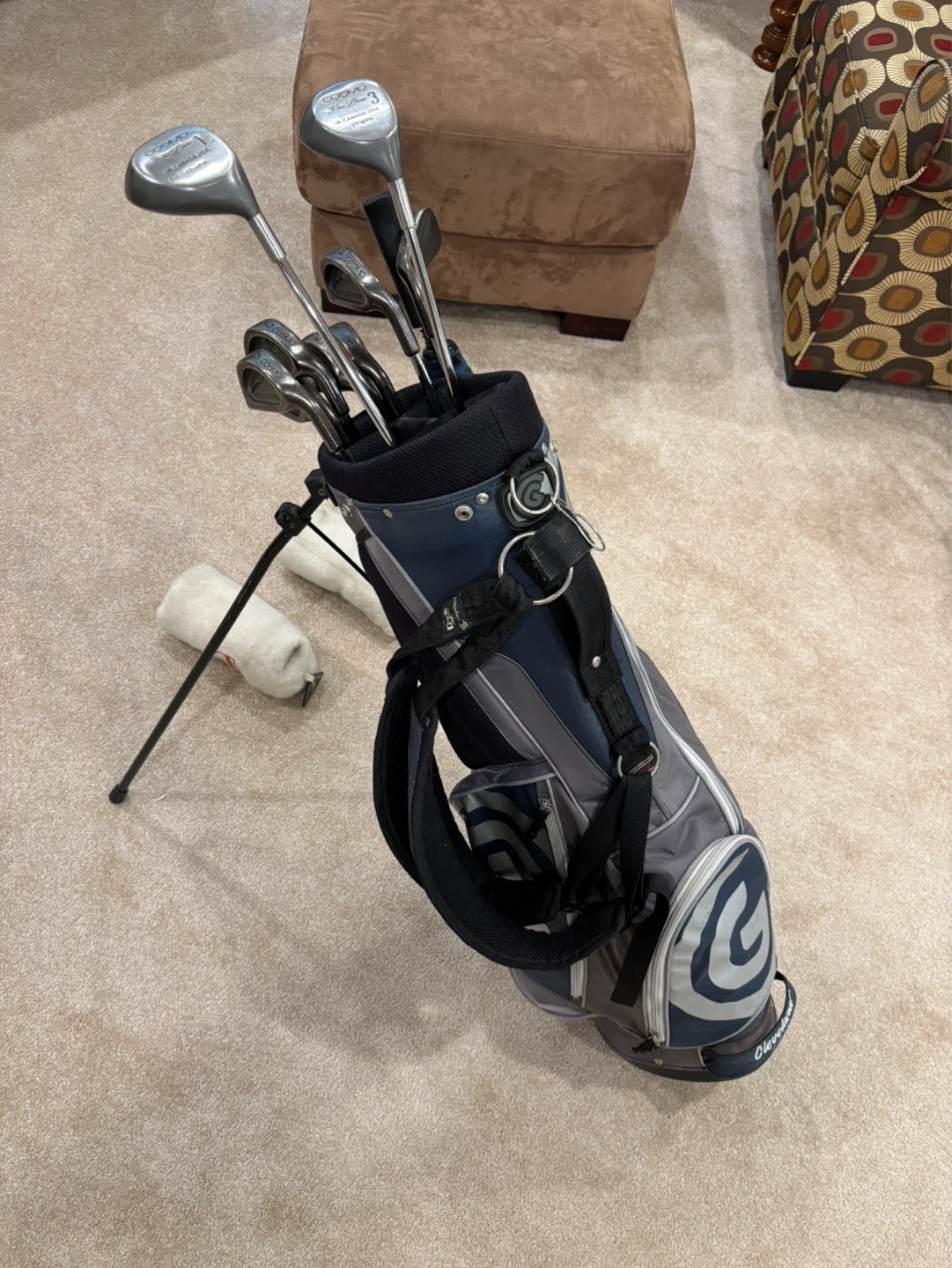 Cosmo Pro Line Women’s Golf Club Set with Bag
