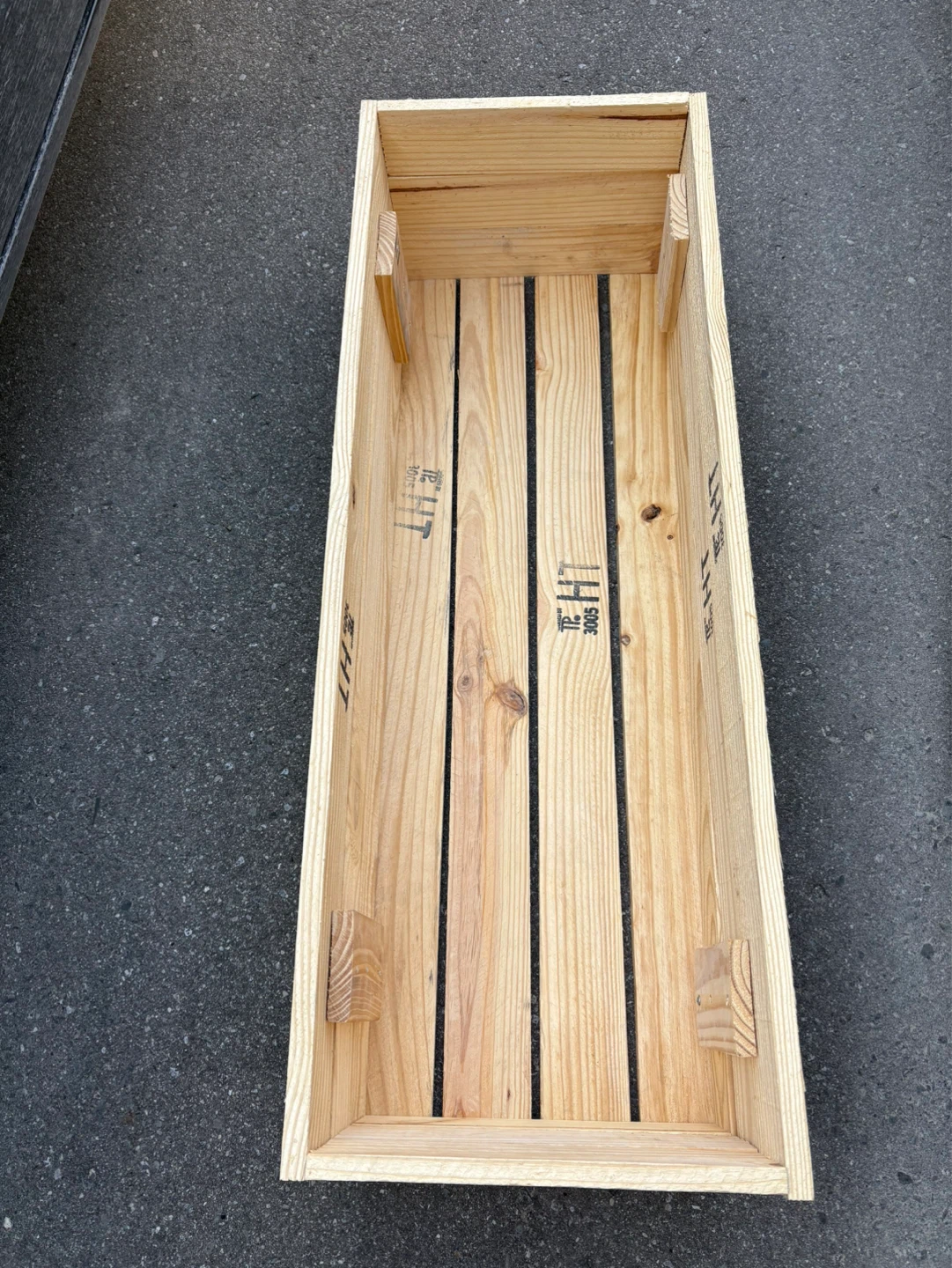 Solid wooden garden bed - photo 2