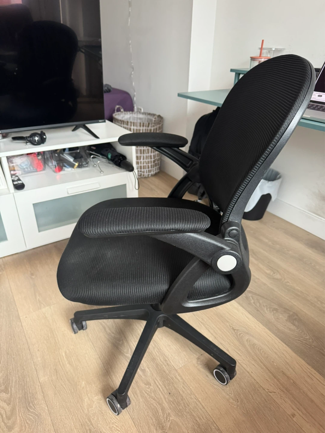 Office chair - photo 3