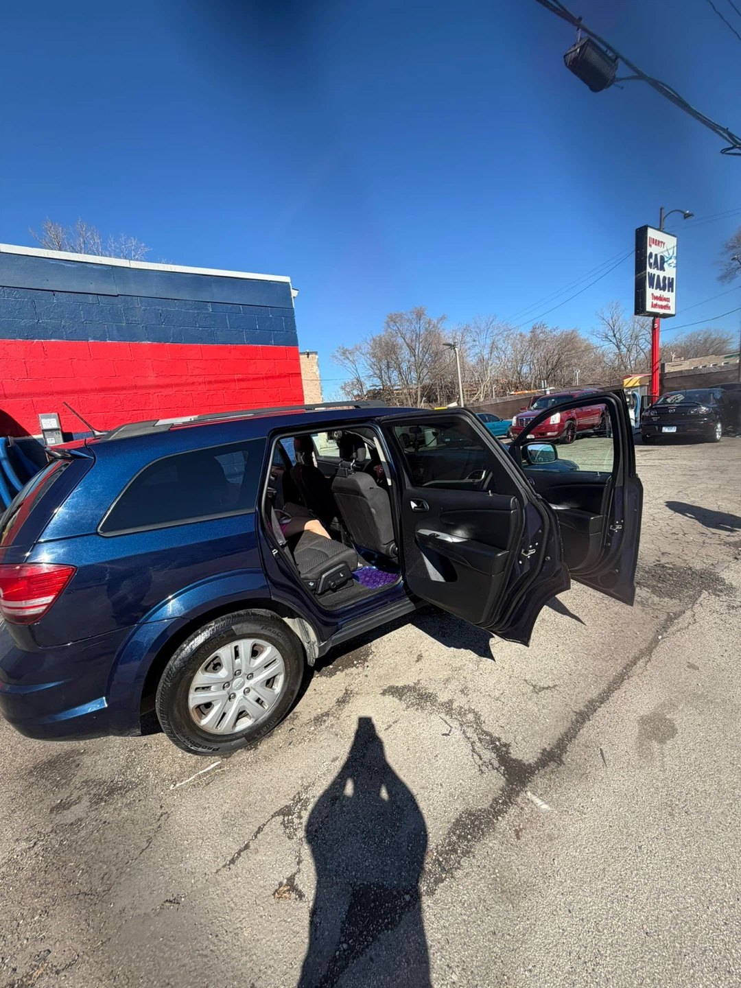 Blue Dodge Journey SUV - photo 2