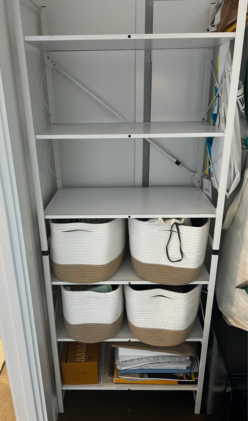 White Shelving Unit - 5 shelves - photo 2