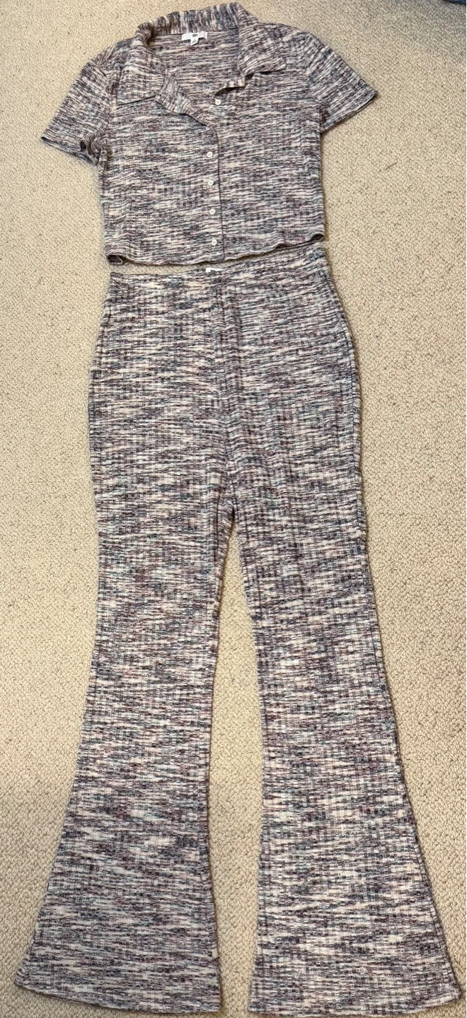 BP. Women's Multi-Color Knit Flare Pants & Cropped Shirt Set - photo 4