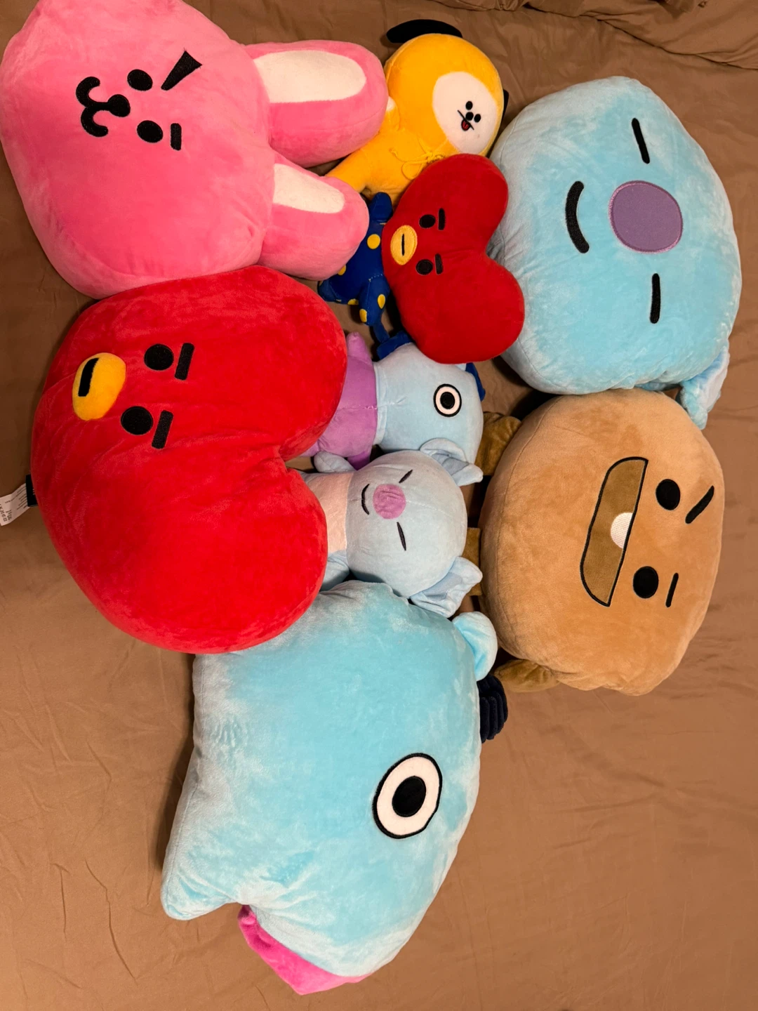 BT21 Plush Toys Set