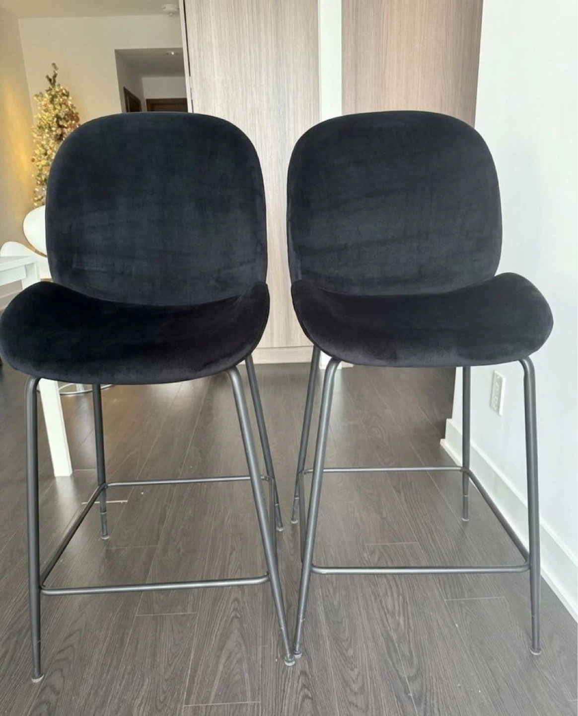 Pair of Black Velvet Bar Stools - photo 3