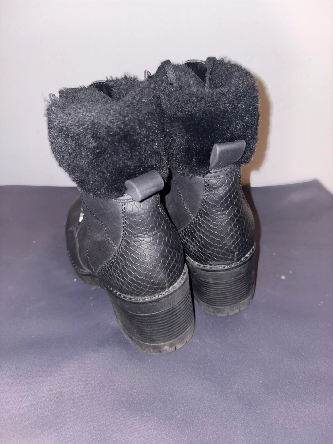 Black Faux Fur Lined Lace-Up Heeled Boots - photo 4