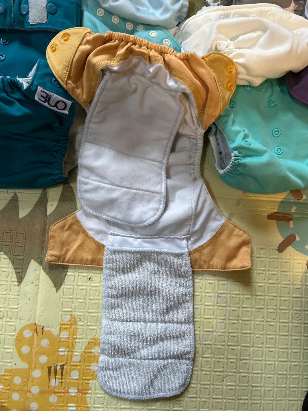 Bundle of Reusable Cloth Diapers and Inserts - photo 4