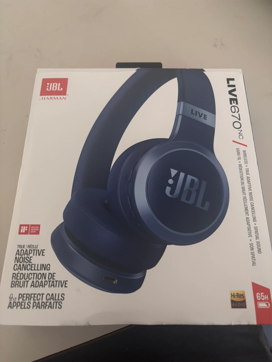 JBL LIVE670NC Wireless On-Ear Headphones