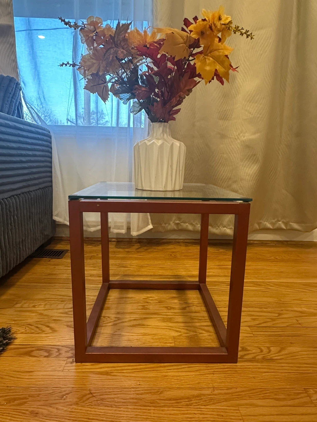 Side Table with Glass Top - photo 5