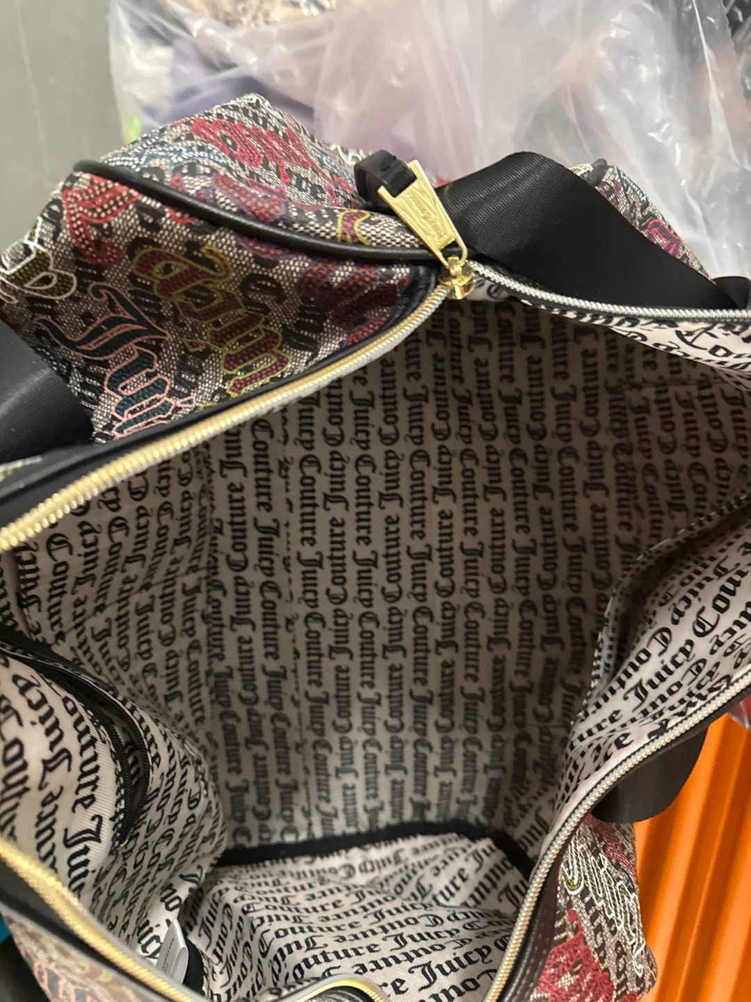 Juicy Couture Logo Print Duffle Bag - photo 4