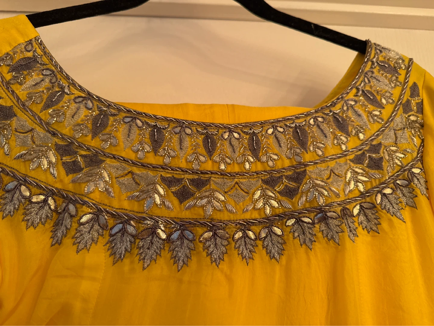 Yellow Embroidered Kurti with cigarette pants - photo 2