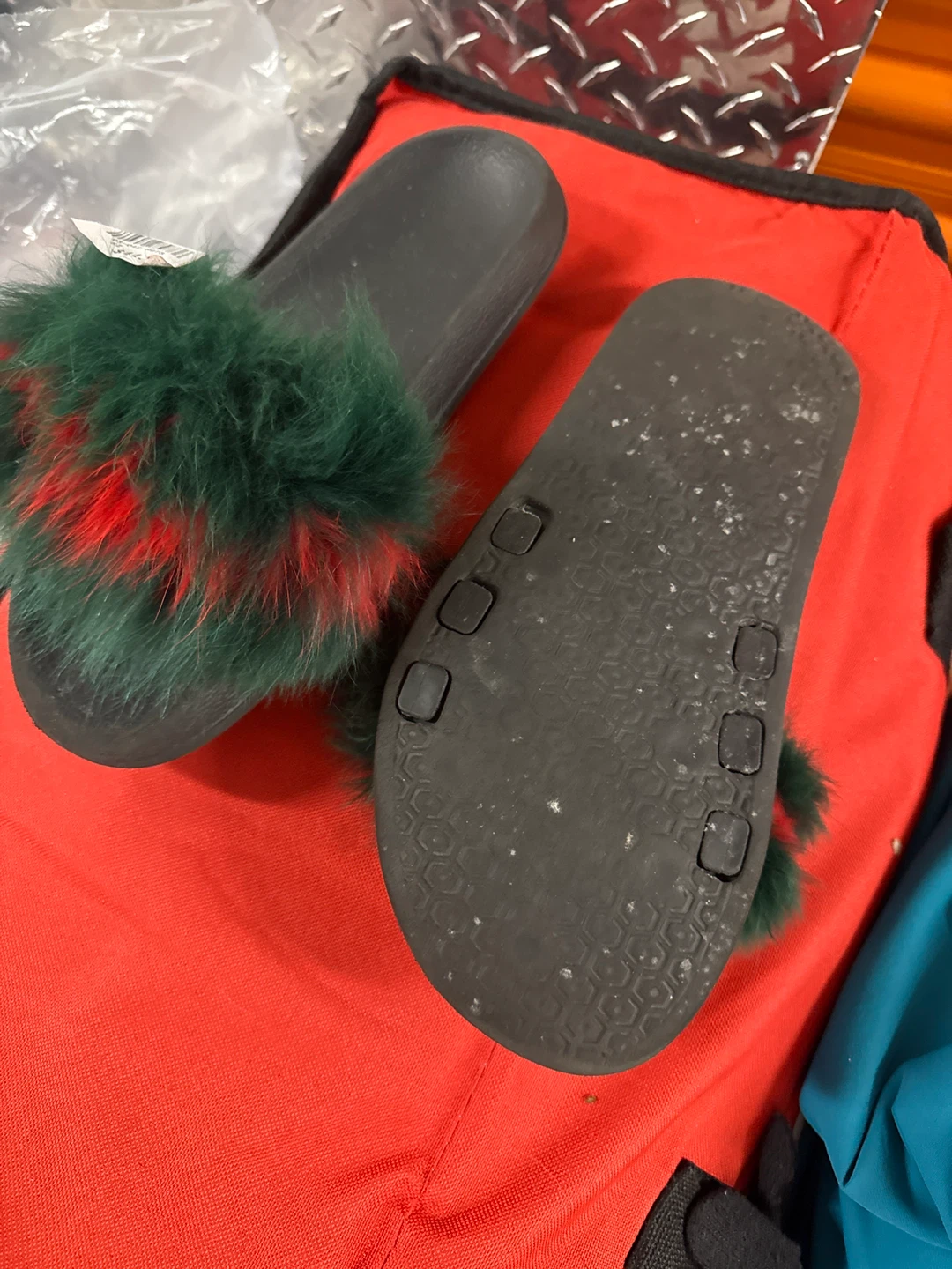 Green & Red Fur Slides - photo 4