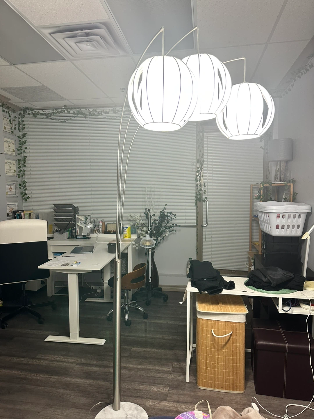 Arc Floor Lamp with 3 White Globe Shades and Marble Base - photo 4