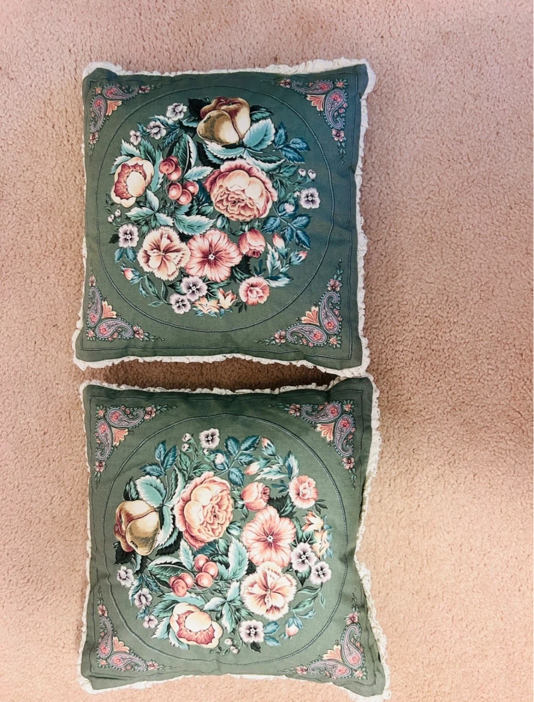 2 NEW ROMANTIC CUSHIONS Pillows