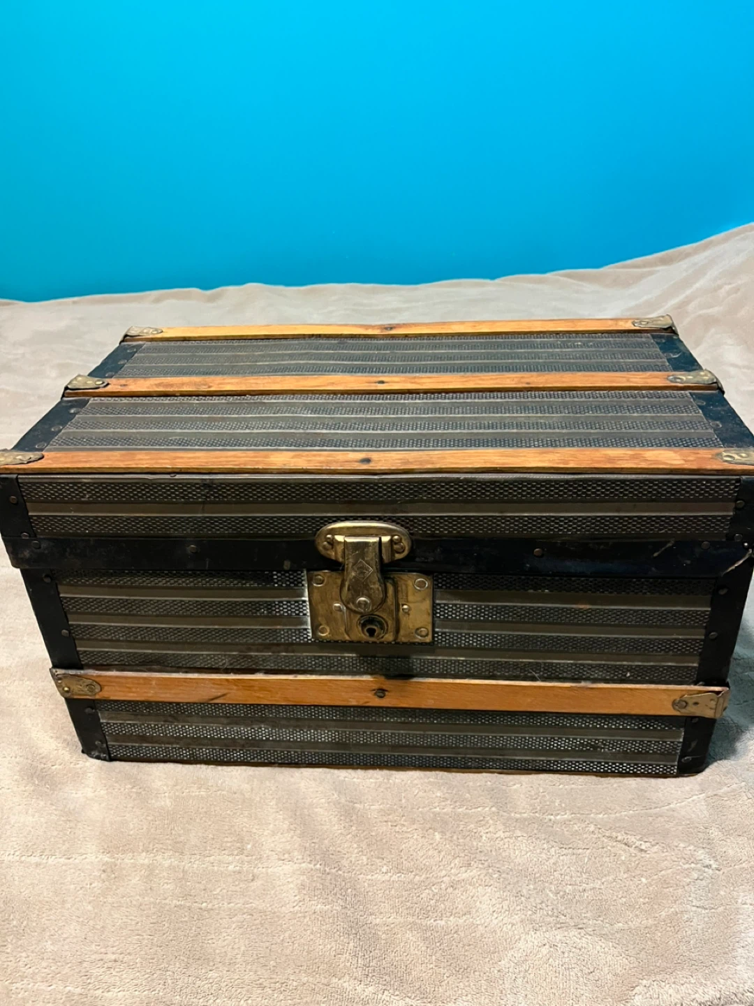 Worcester Metal Goods Co. Vintage Steamer Trunk