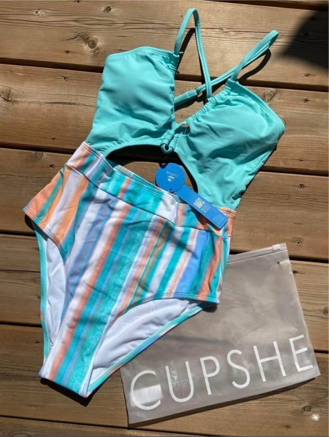 NWT: Cupshe One-Piece Cutout Bathing Suit - Small