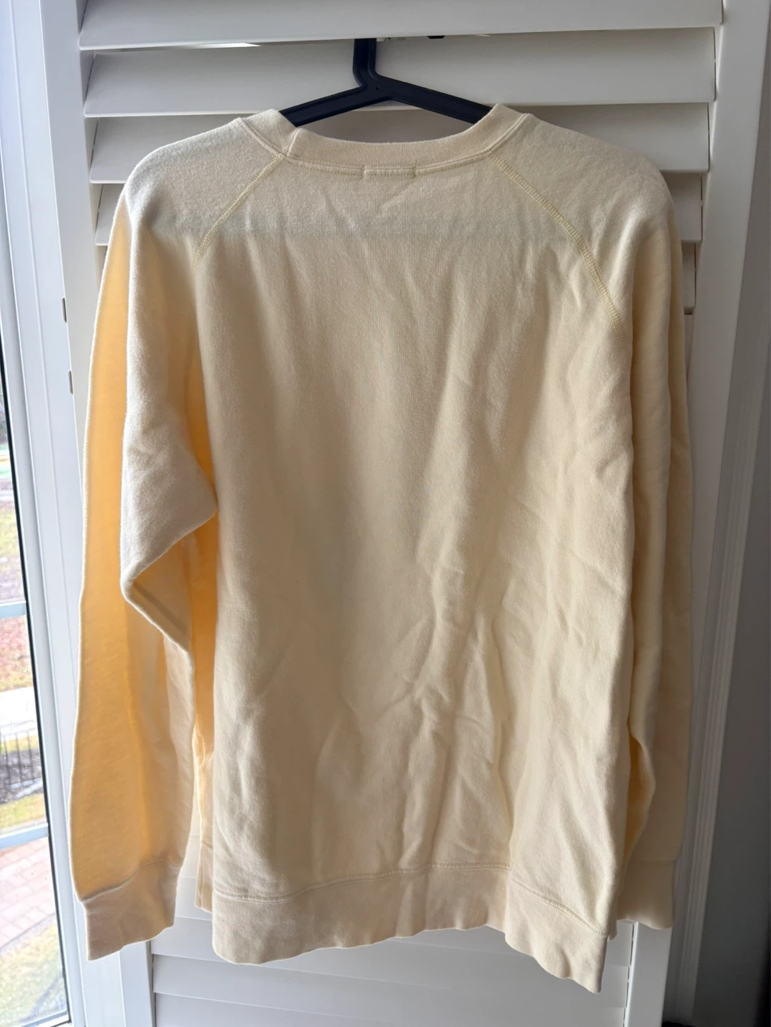 NWT ButterCream Yellow Farrah Fawcett Graphic Sweatshirt - photo 2