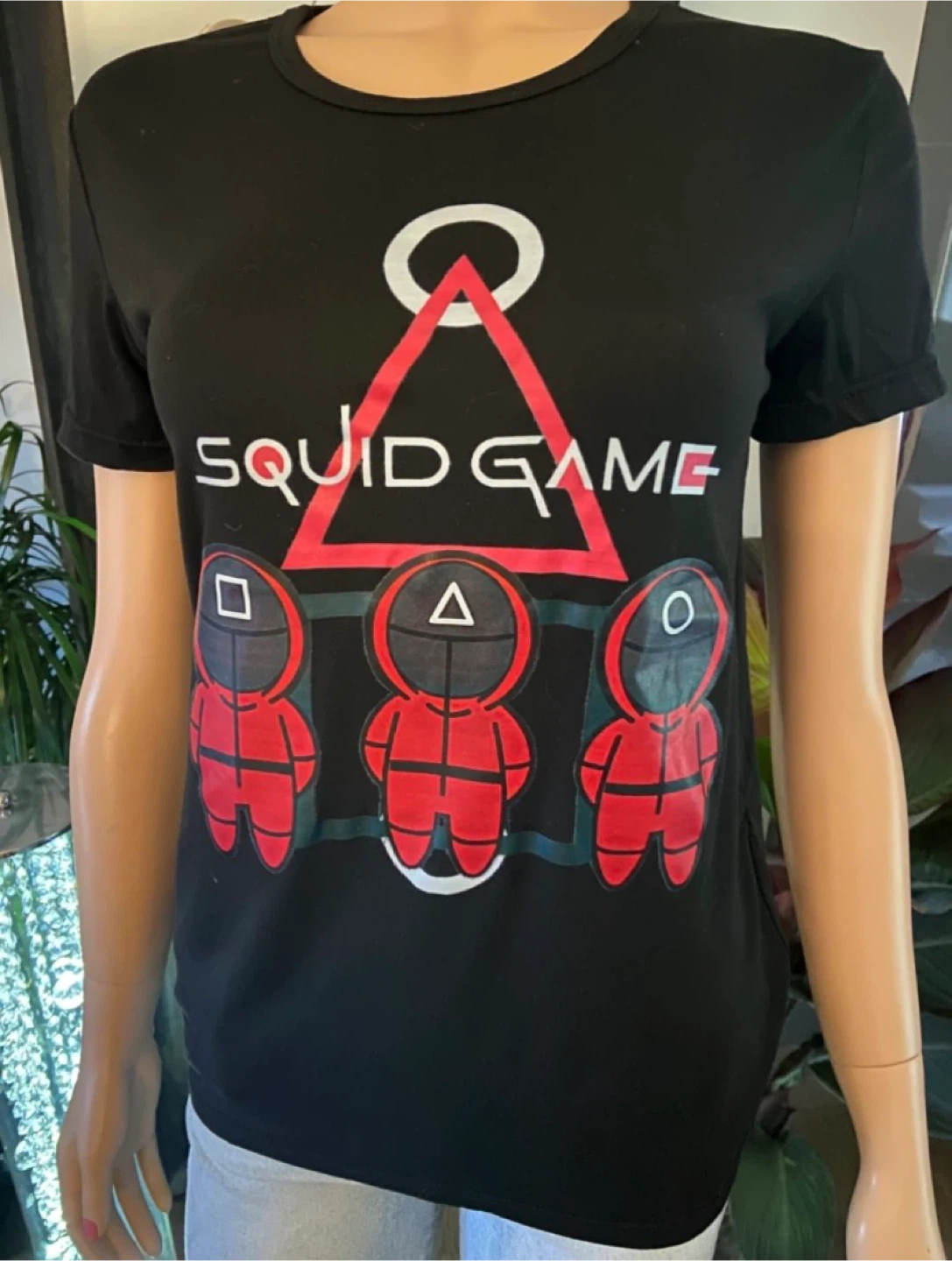 NEW: Ladies Halloween Squid Game Black T-Shirt Size Small - photo 5