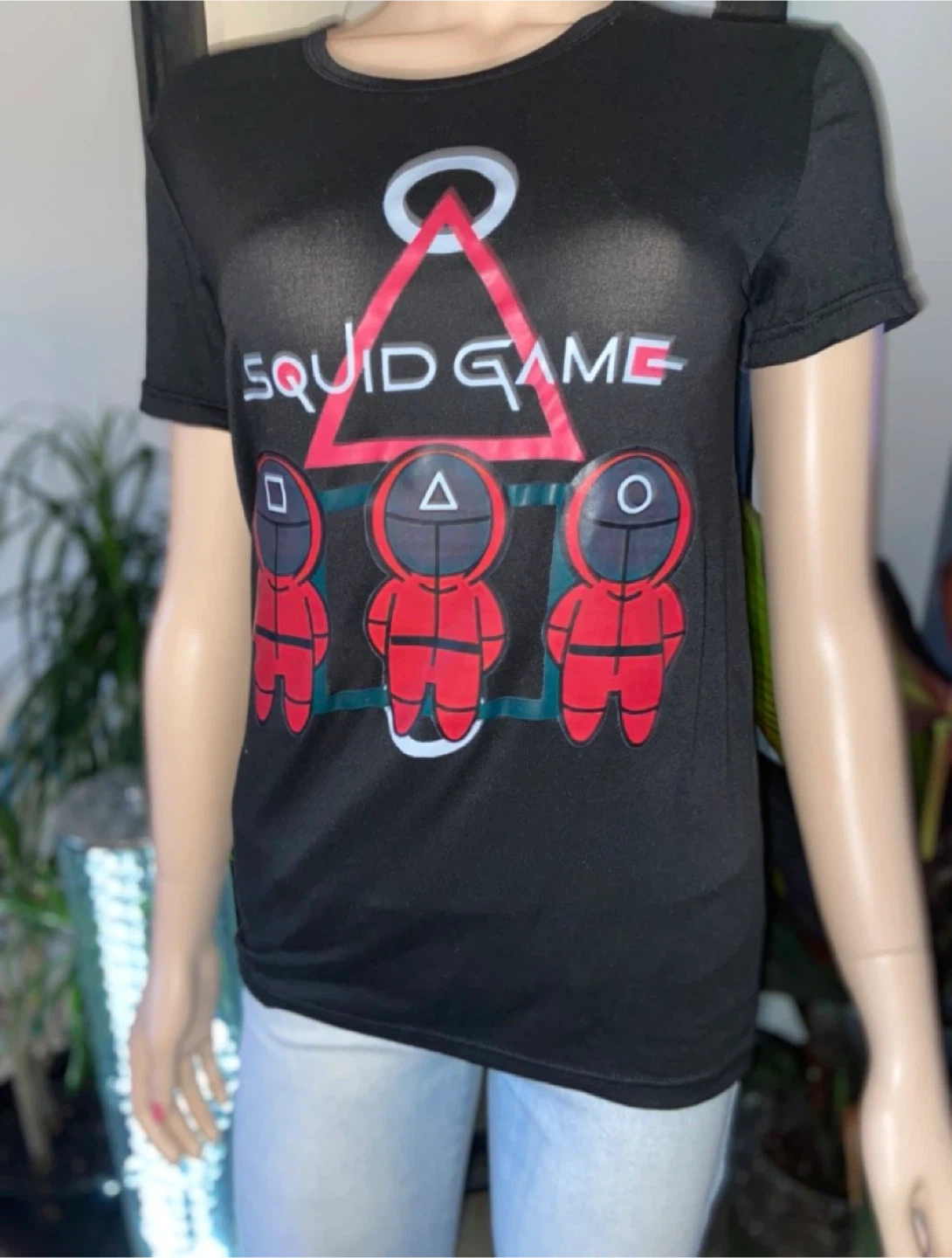 NEW: Ladies Halloween Squid Game Black T-Shirt Size Small - photo 3