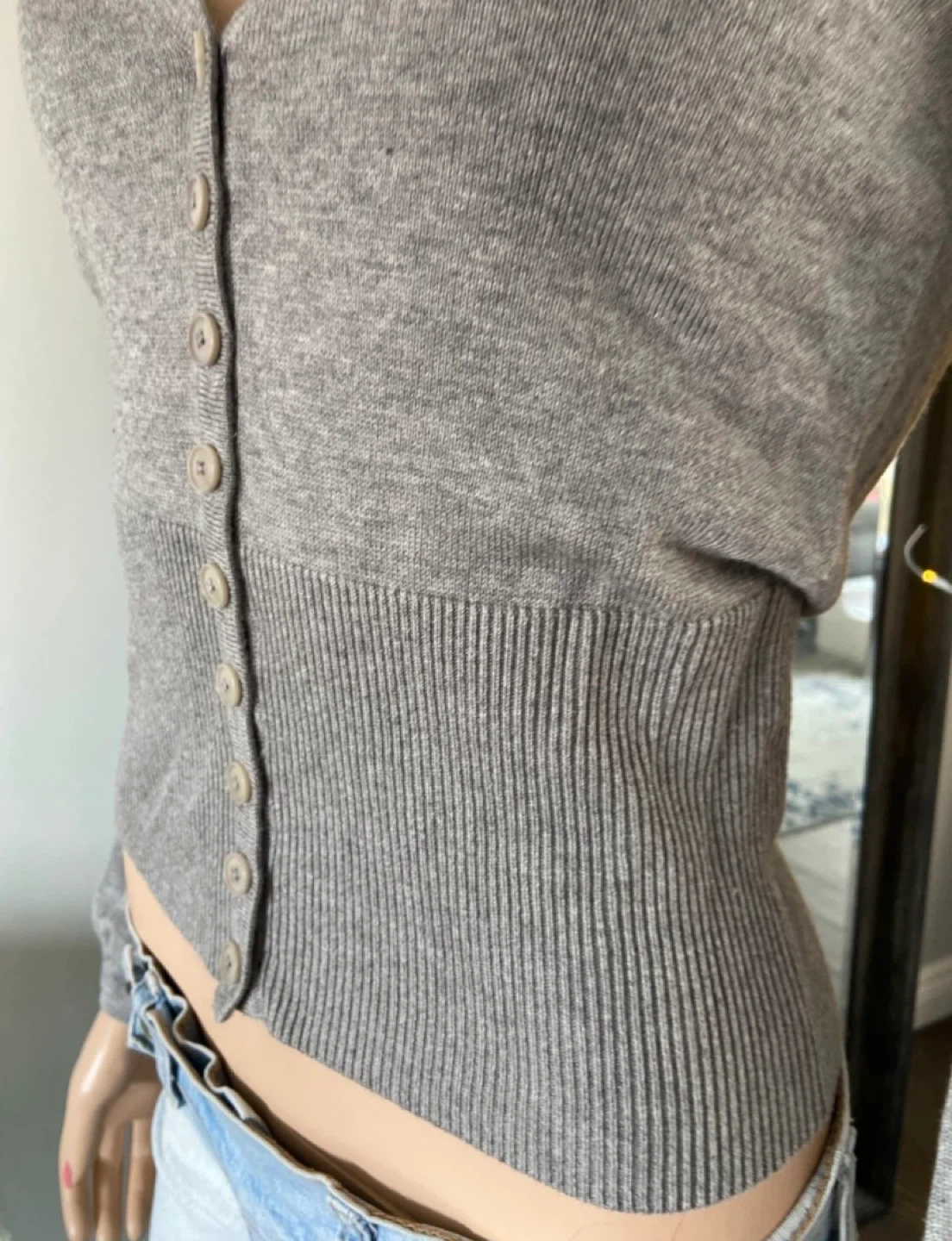 EUC: Anne Klein Grey Button-Up Cardigan Size Small - photo 3