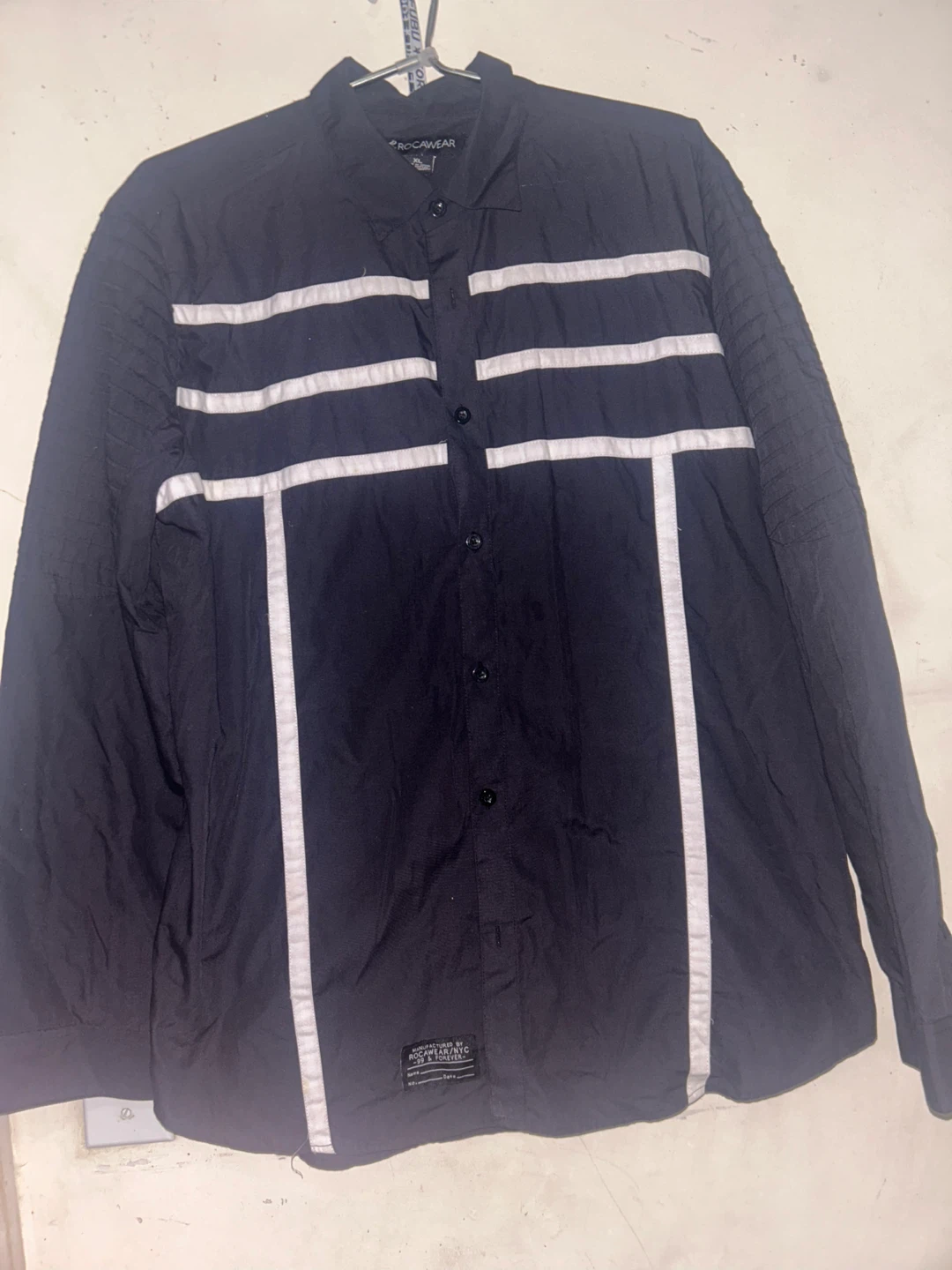 Rocawear Men's Long Sleeve Button-Up Shirt