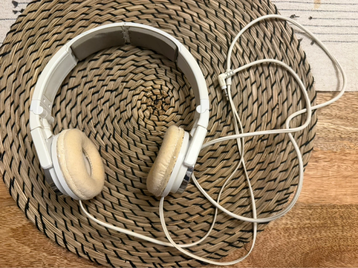 JVC White On-Ear Headphones