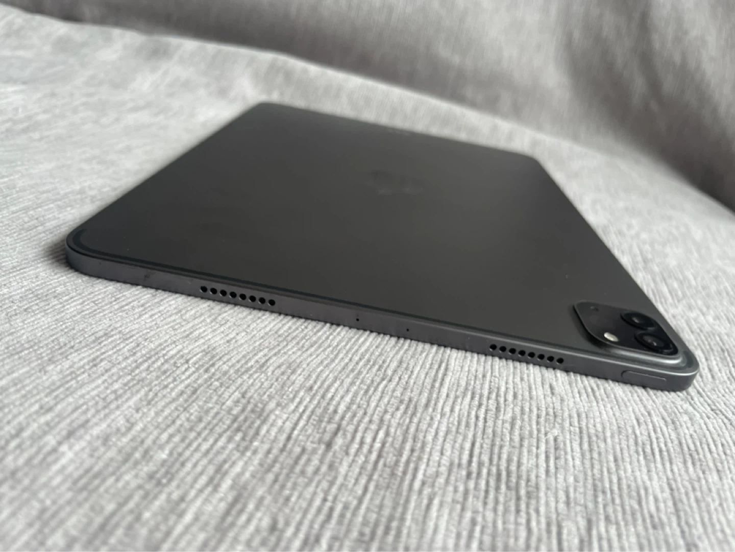 IPad Pro - 11inches - 3rd Gen - 512GB (EXCELLENT CONDITION) - photo 4