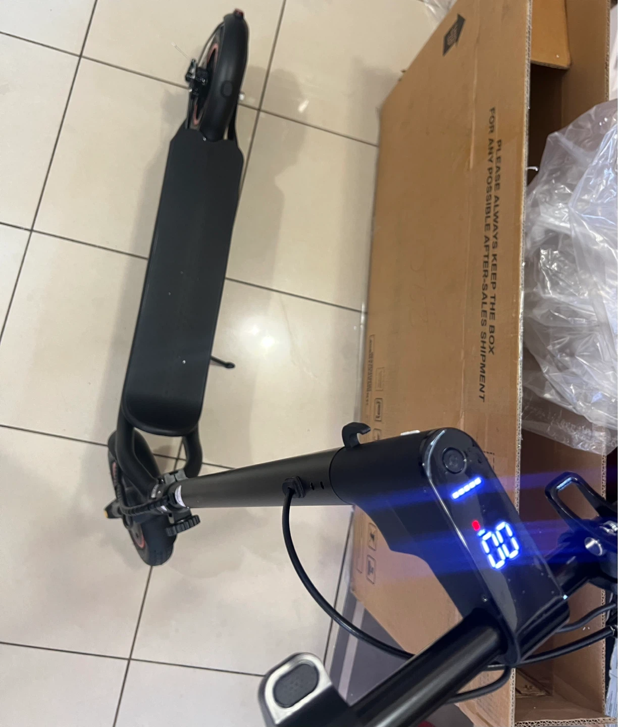 Electric Scooter 10-inch tires - photo 3