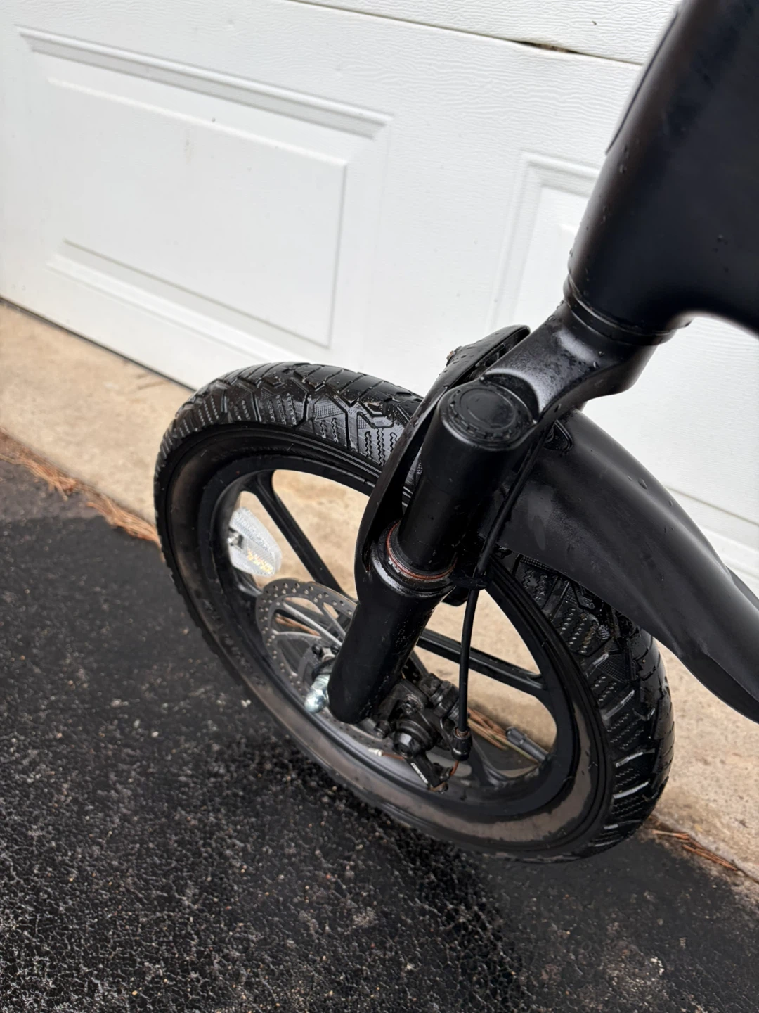 Jetson OTG Electric Bike – Charger Included, Works Great - photo 5