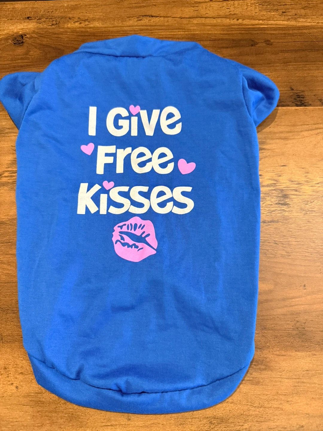 Blue Dog Shirt "I Give Free Kisses"