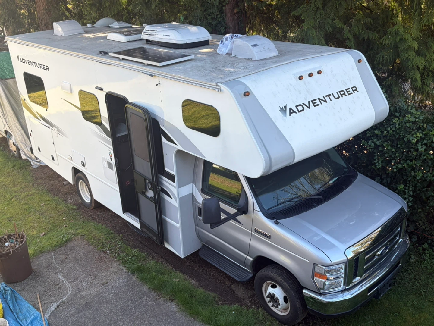 Adventurer RV Camper - photo 3