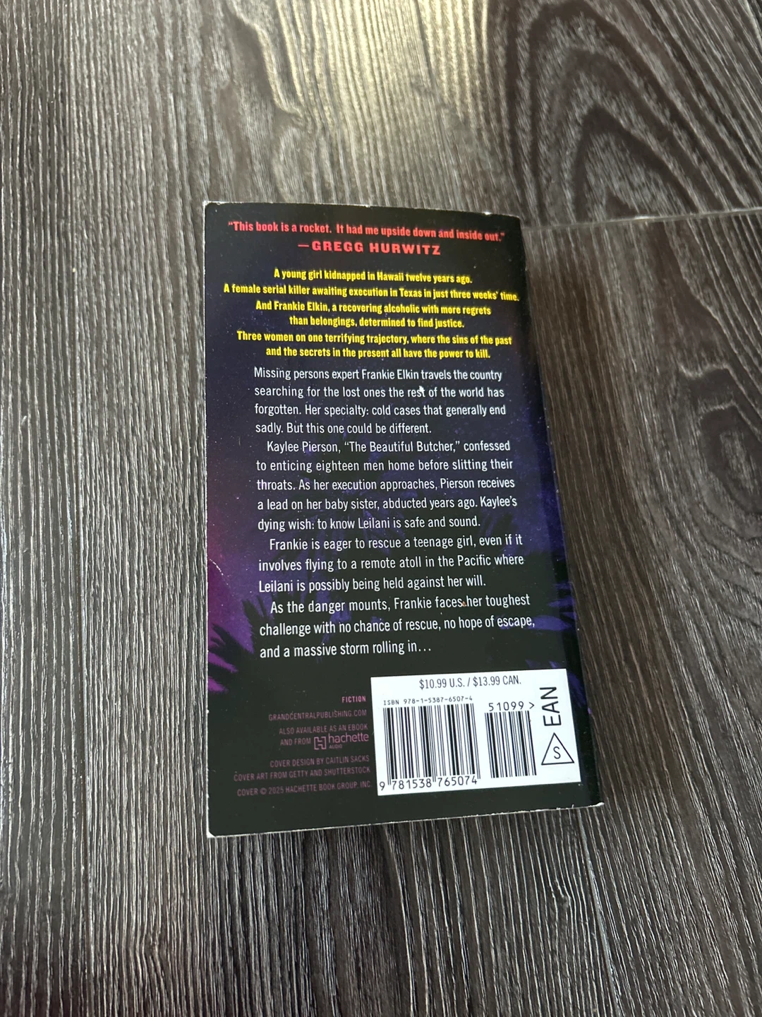 Still see you everywhere novel by Lisa Gardner #thriftypick - photo 4