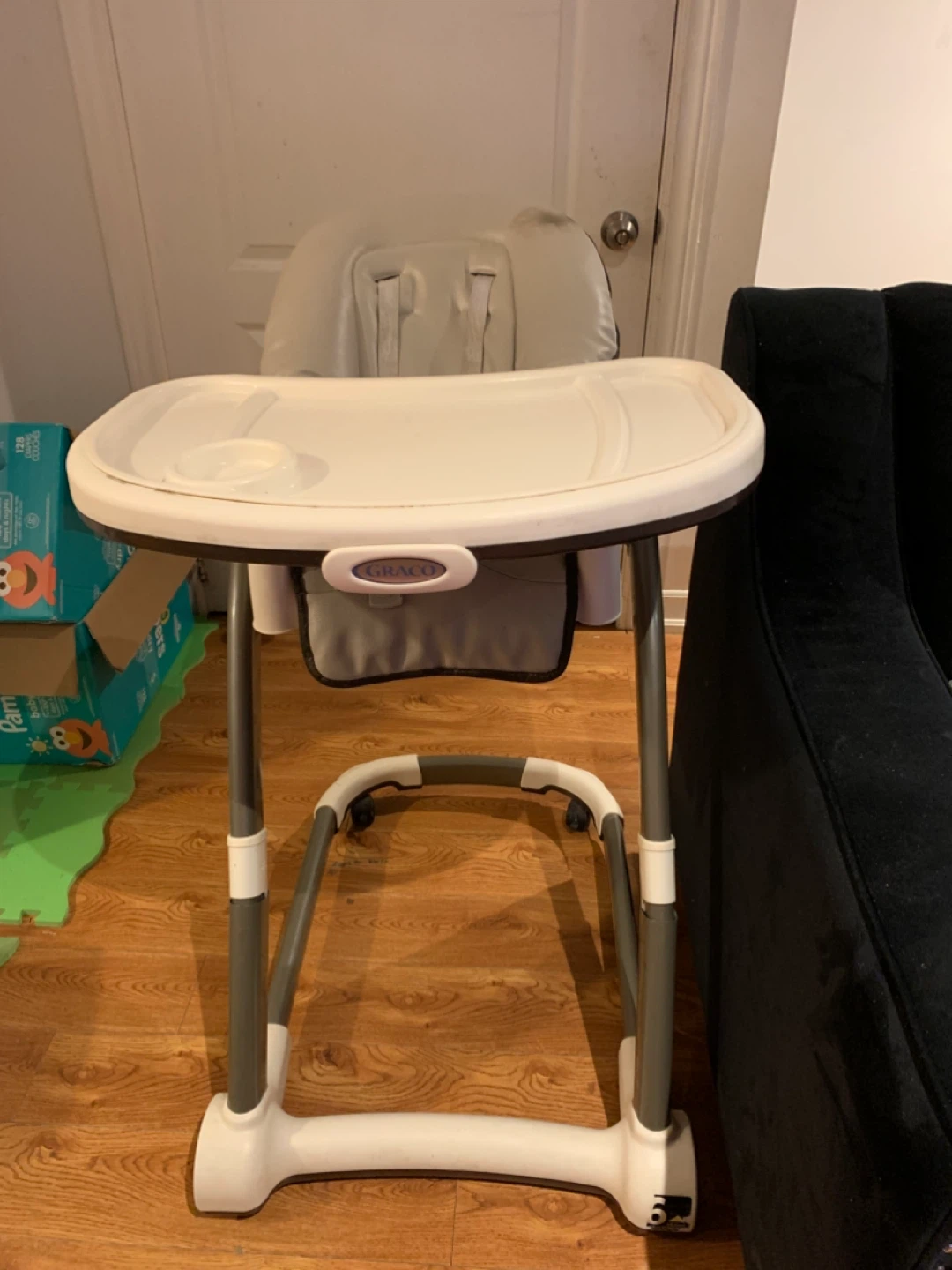 Graco High Chair - photo 2