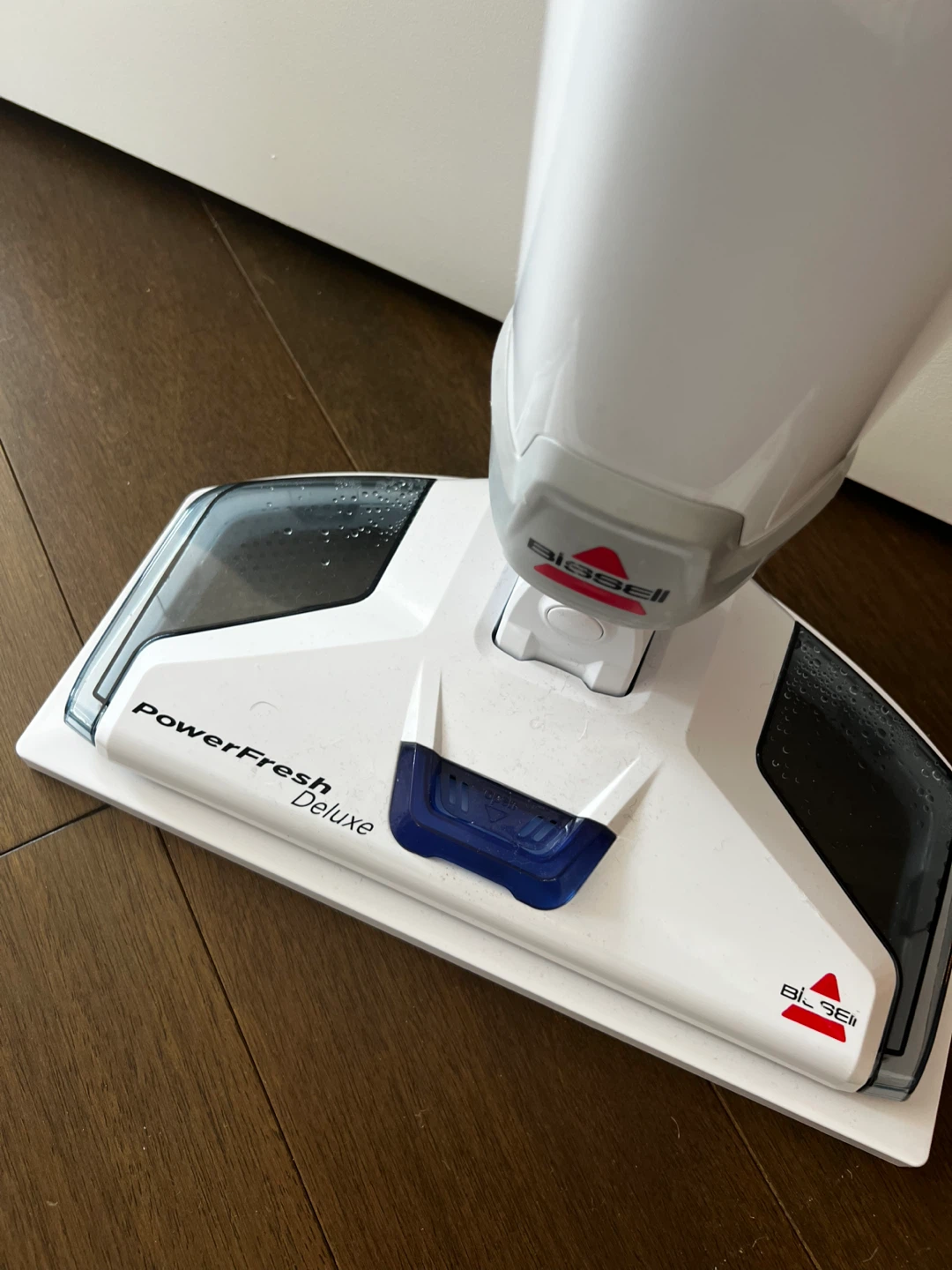 Bissell PowerFresh Deluxe Steam Mop - photo 2