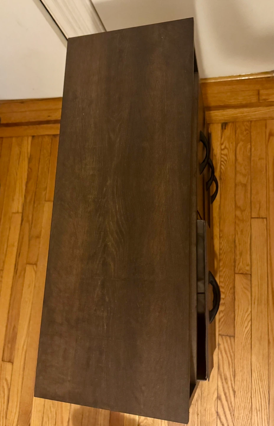 6-Drawer Dresser with Wood Grain Finish - photo 5