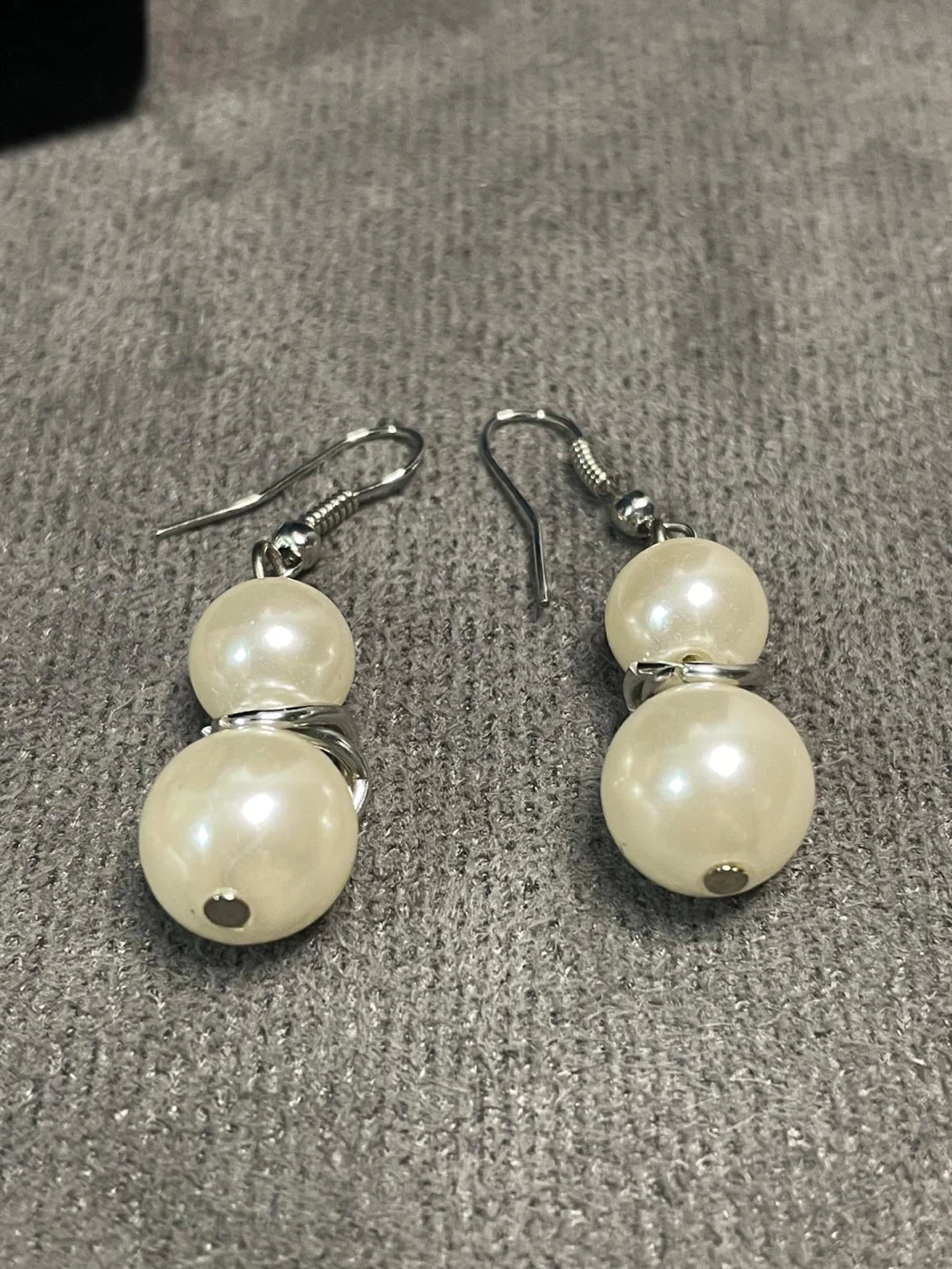 White Faux Pearl Drop Earrings - photo 2