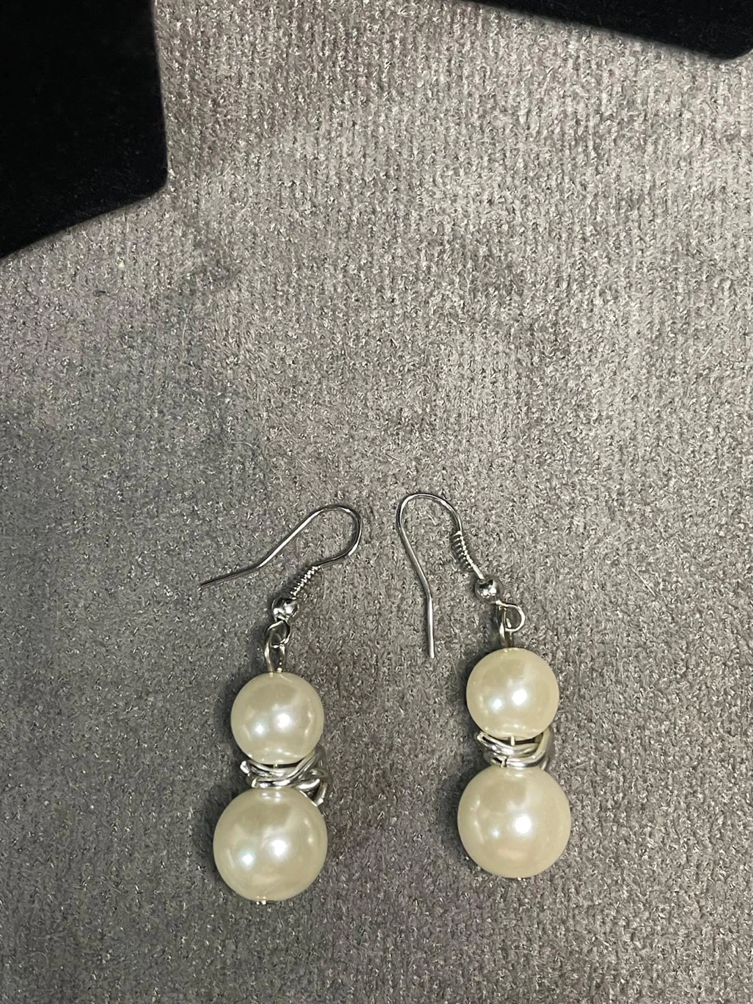 White Faux Pearl Drop Earrings - photo 3
