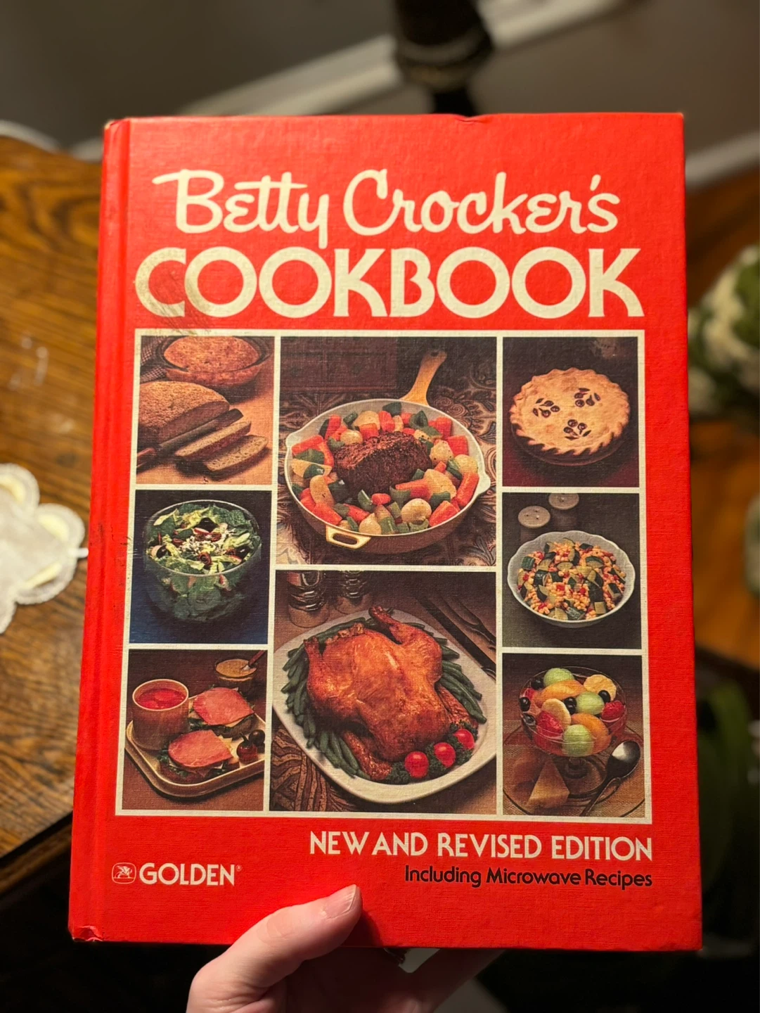 Vintage Betty Crocker's Cookbook