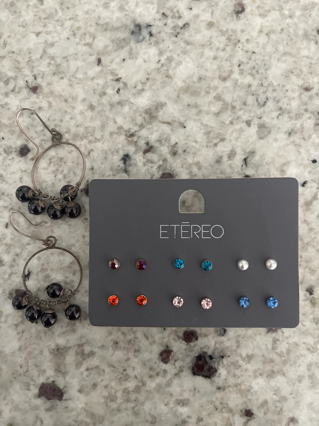 ETÉREO Hoop Earrings with 7 Pairs of Stud Earrings - photo 3