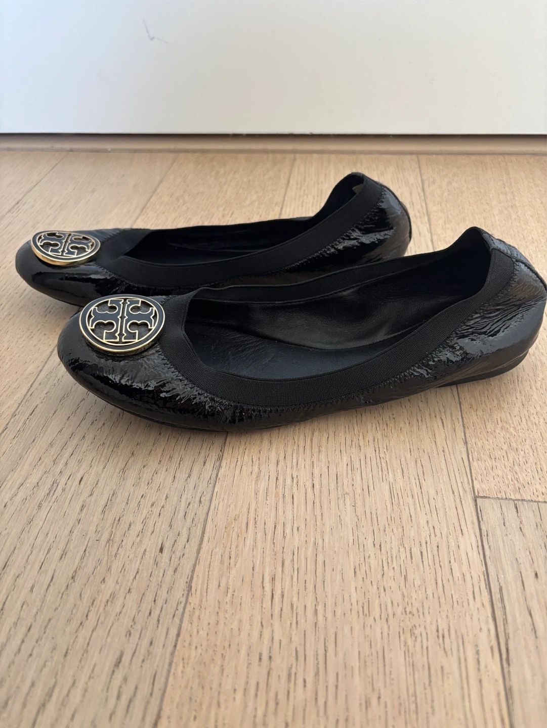 Tory Burch Black Patent Leather Ballet Flats - Size 10M - photo 2