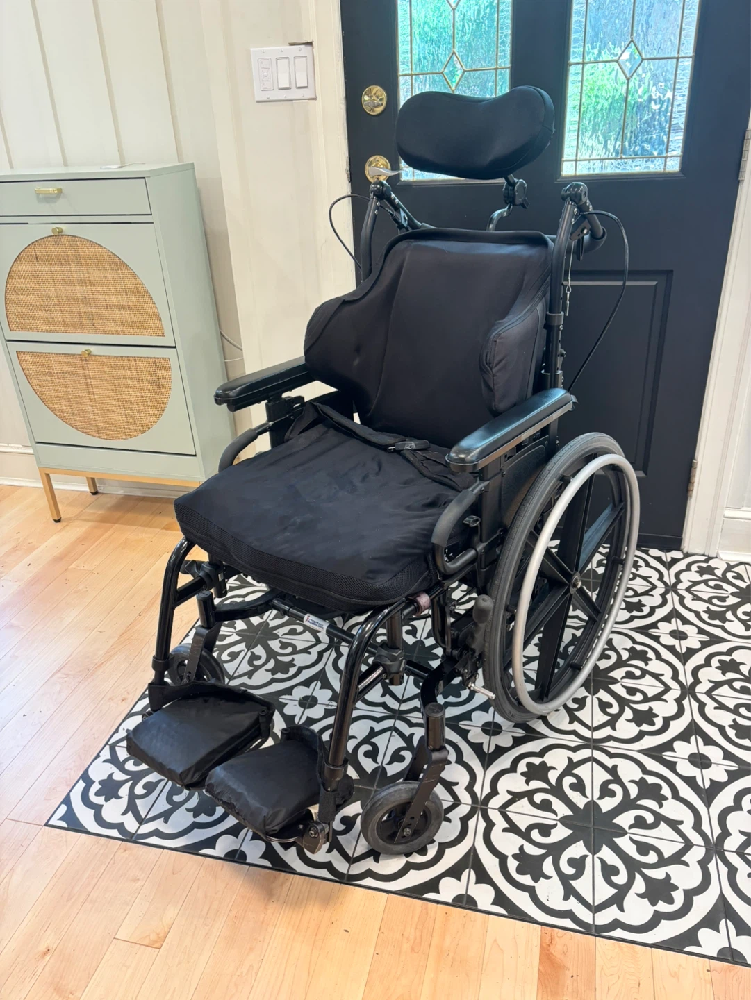 Tilt Wheelchair Sunrise SR45 + ROHO High Profile Cushion
