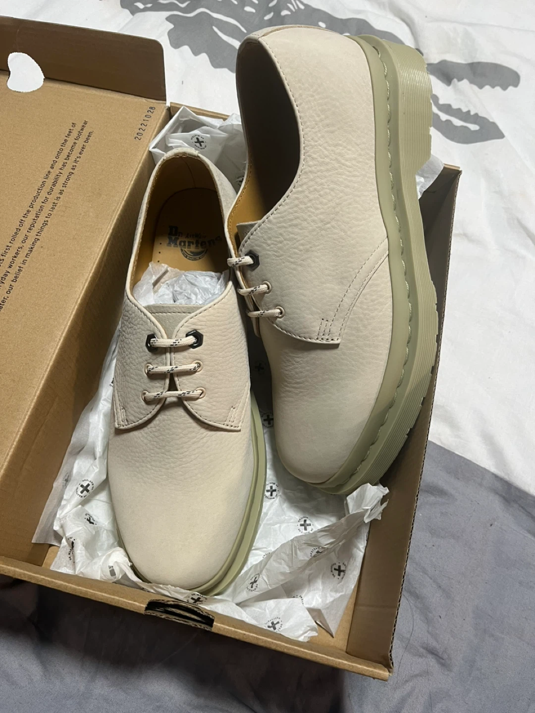 Dr. Martens 1461 Parchment Beige Nubuck Leather Shoes - Size 10