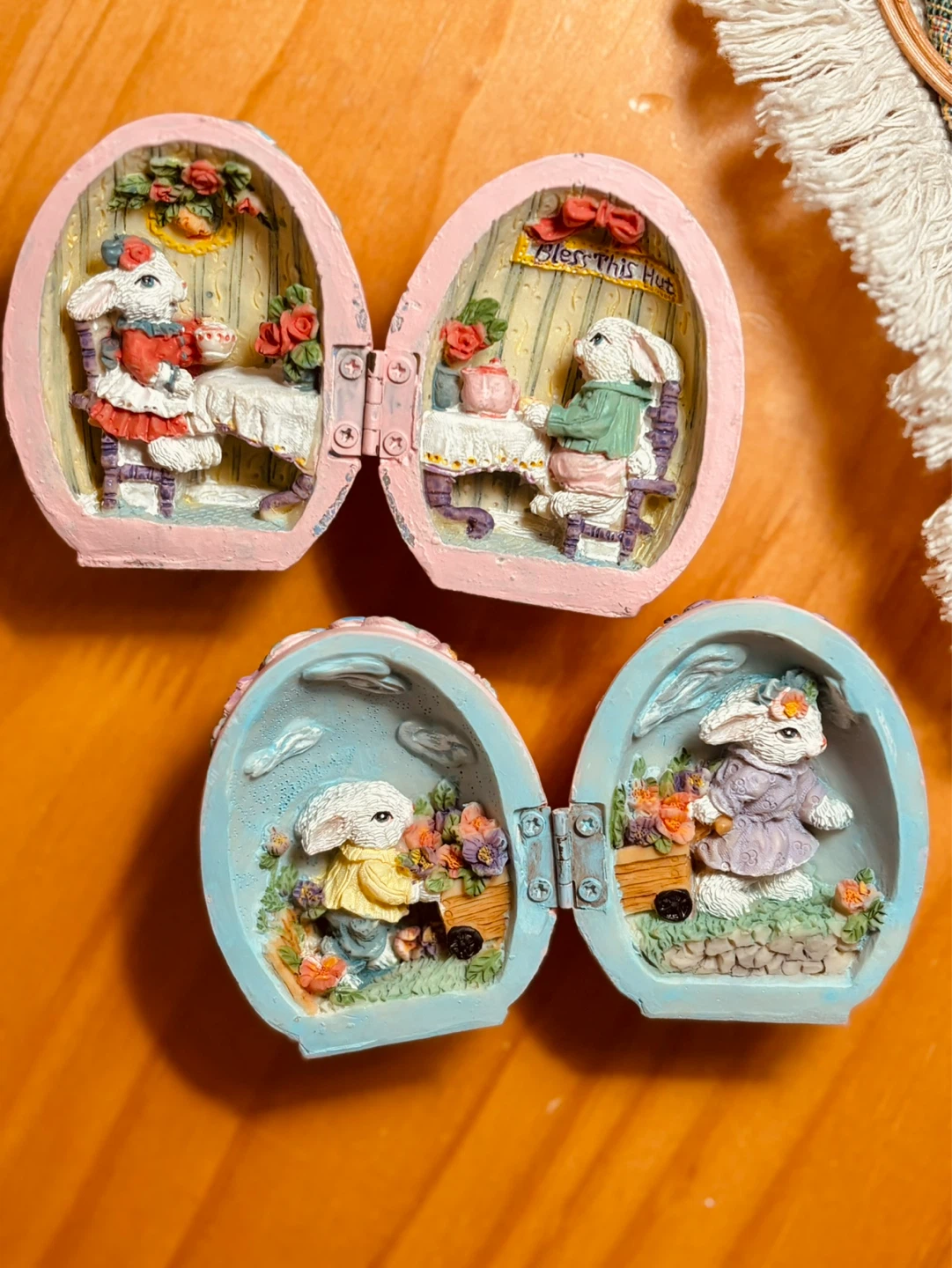 Vintage Easter Bunny Egg Hinged Diaramas - Set of 2