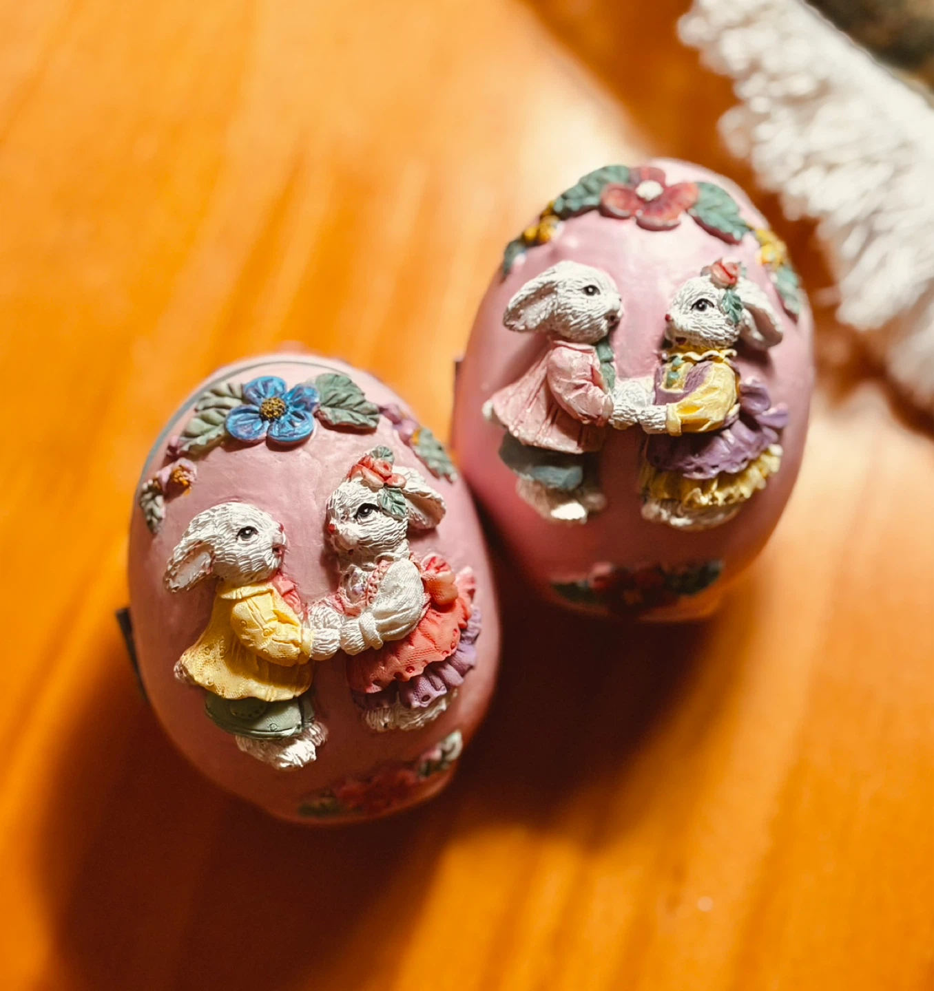 Vintage Easter Bunny Egg Hinged Diaramas - Set of 2 - photo 2