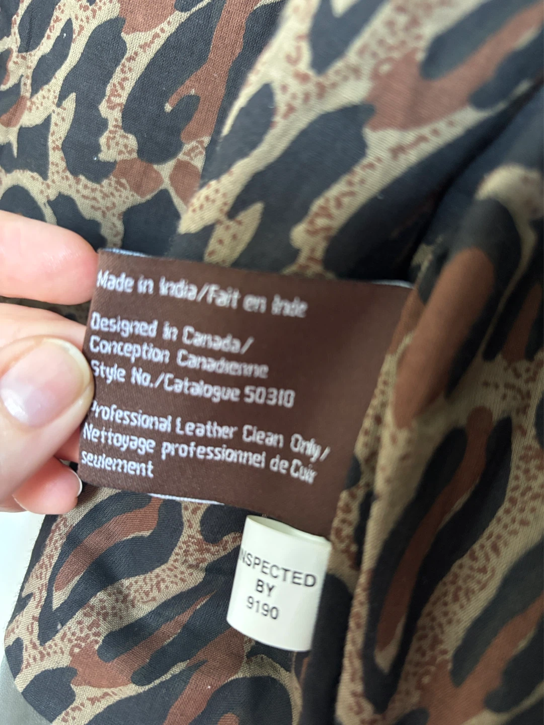 Danier Leather Safari Jacket with Leopard Print Lining - photo 4