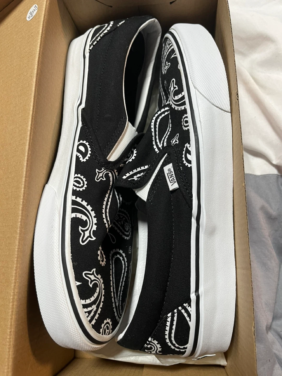 Vans Classic Slip-On Peace Paisley Shoes Size 10
