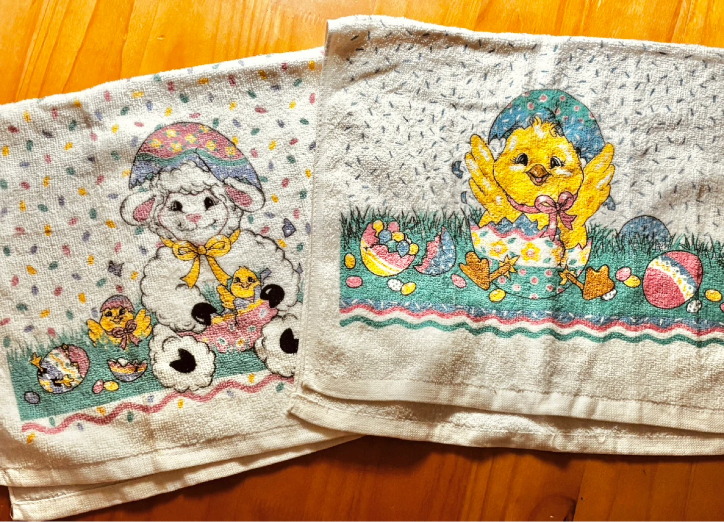 Vintage Easter Hand Towels - Set of 2