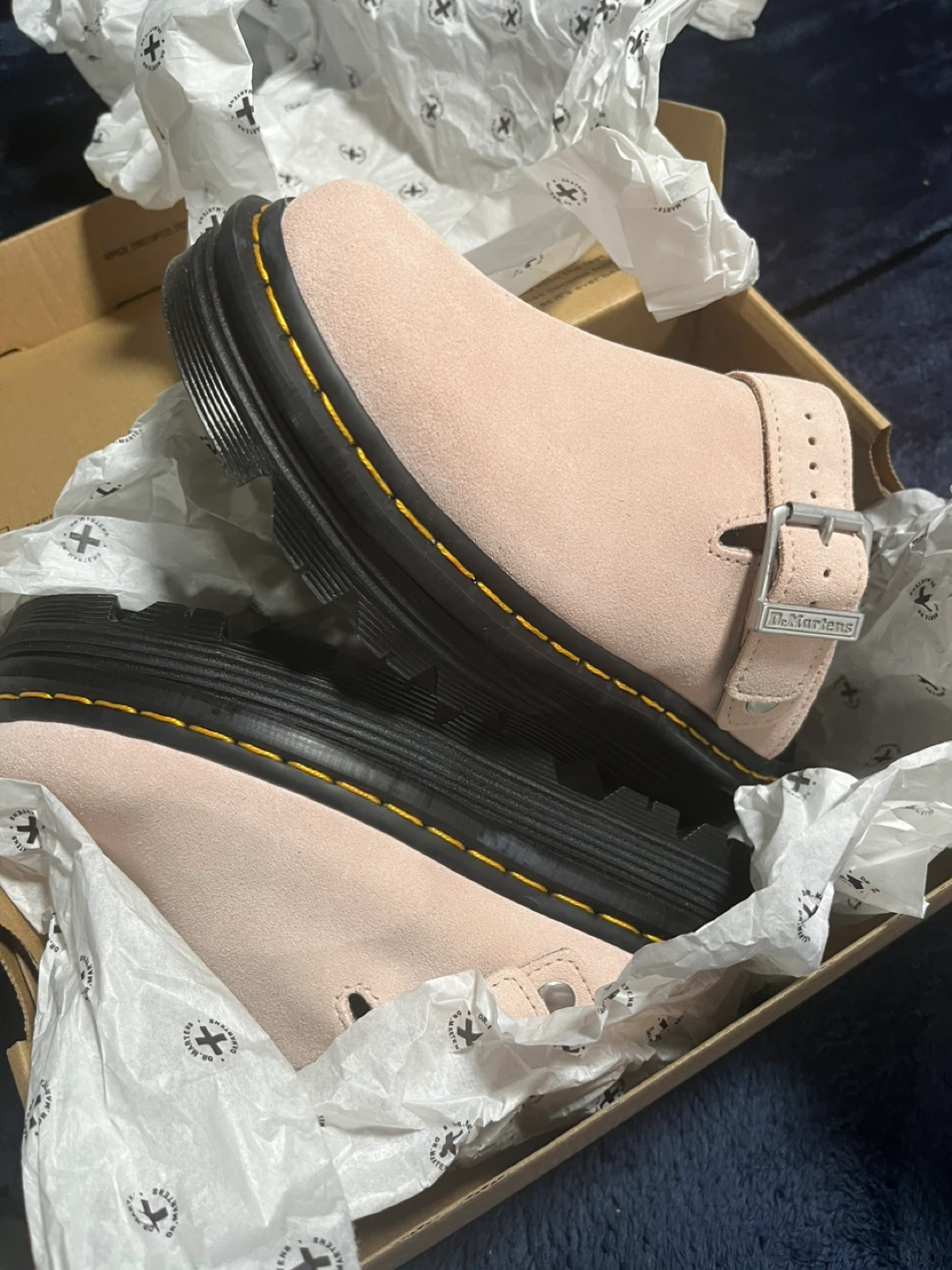 Dr. Martens Zebzag Mule Powder Pink Suede Size 6 - photo 4